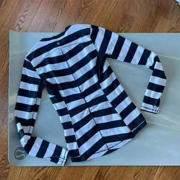 Lululemon I 2 - Picture 5 of 15